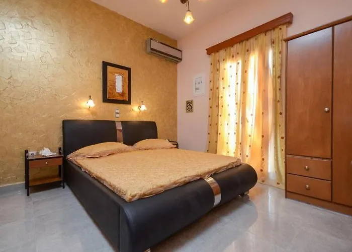 Irini * Agia Anna (Naxos)