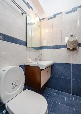 דירה Irini *