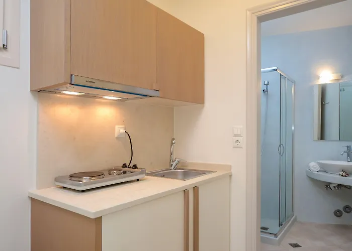 Irini Apartman Ajía Ána